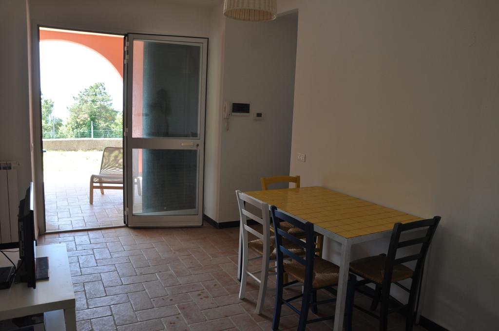 דירות בונאסולה Rossola House חדר תמונה